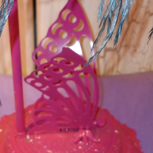 Vintage Pink Butterfly Lamp with Feathers - Picture 3 of 8